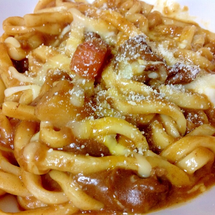 残りカレーで☆チーズと卵でとろとろ焼きカレーうどん